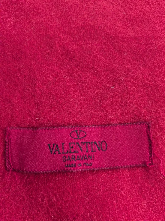 Red Drawstring Dust Bag - Picture 2 of 9